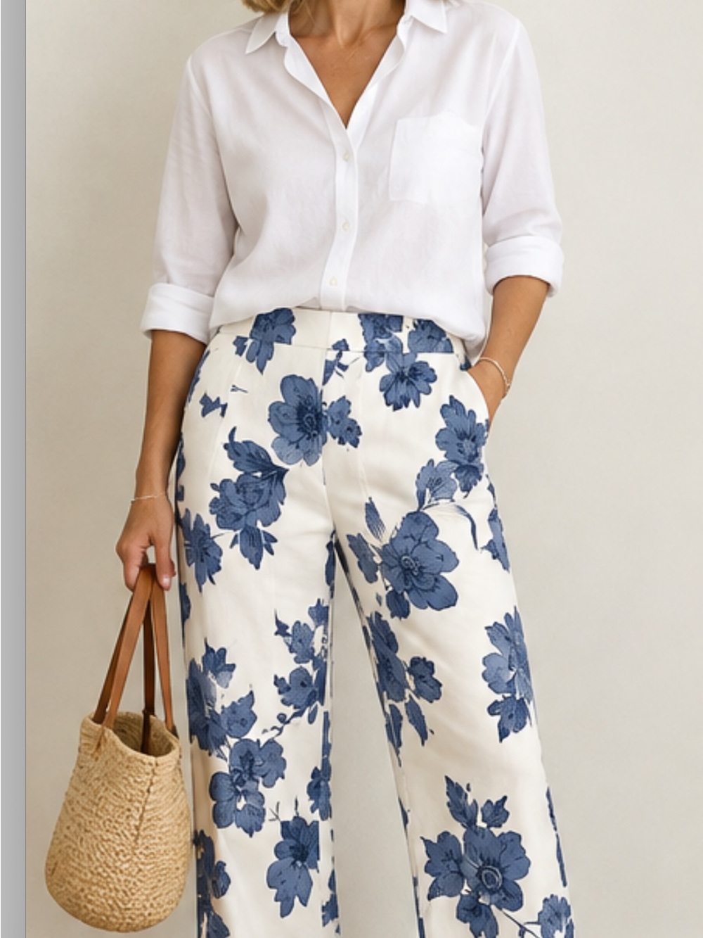 Oui/Women's White Wide-Leg Pants with Blue Floral Print-Size34-4